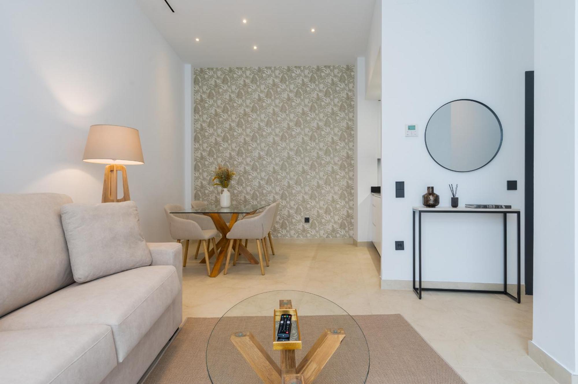 New Design Apartment - Private Patio - Gallos 2 Seville Ngoại thất bức ảnh